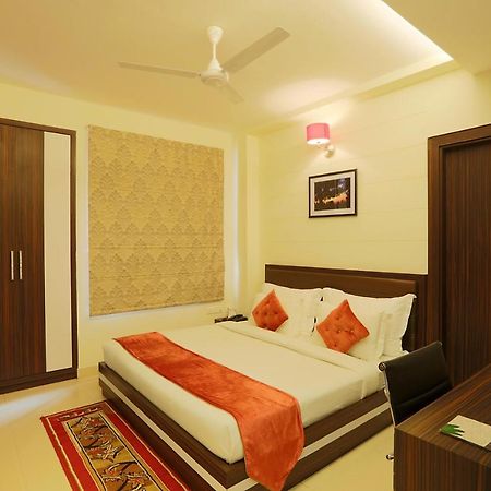 Hotel Premiere Villa Varanasi Luaran gambar