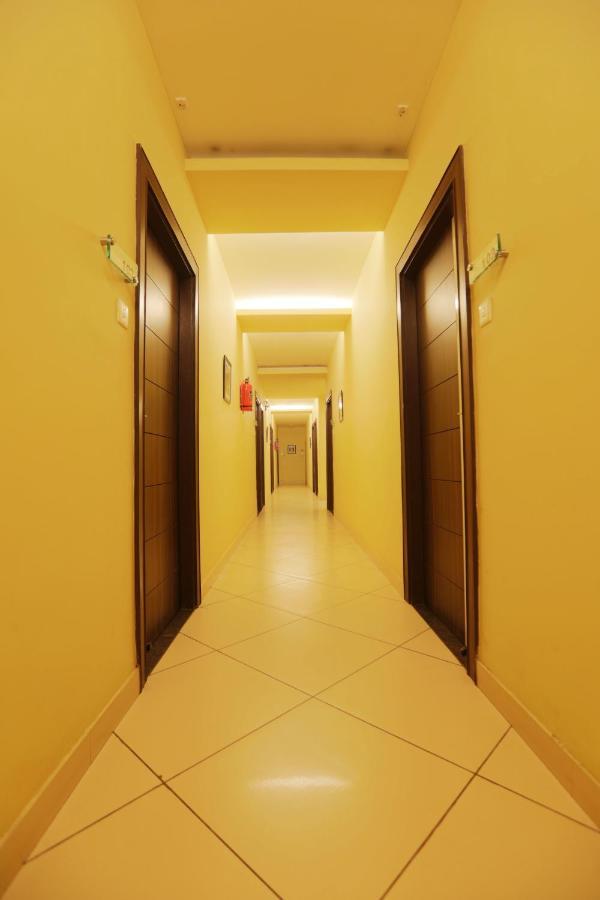 Hotel Premiere Villa Varanasi Luaran gambar