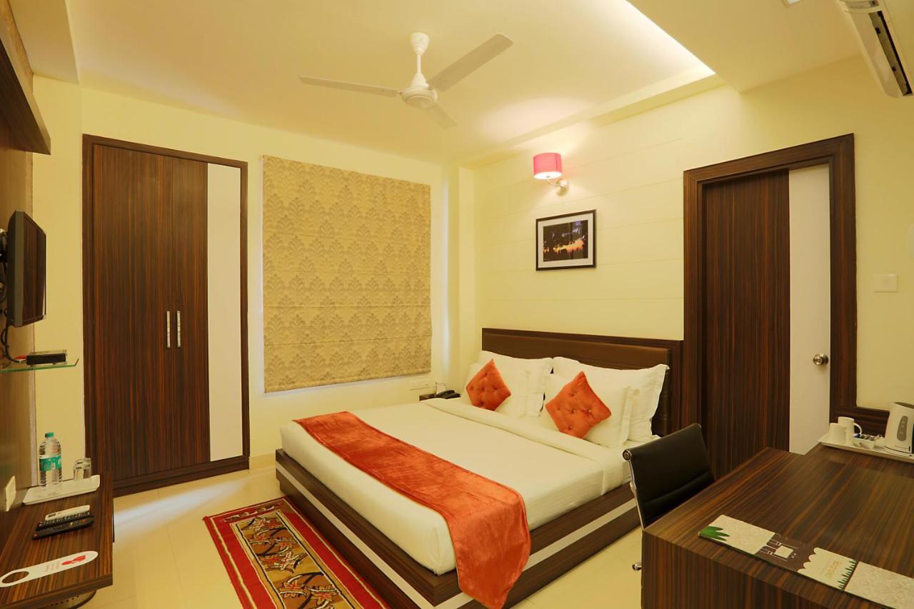 Hotel Premiere Villa Varanasi Luaran gambar