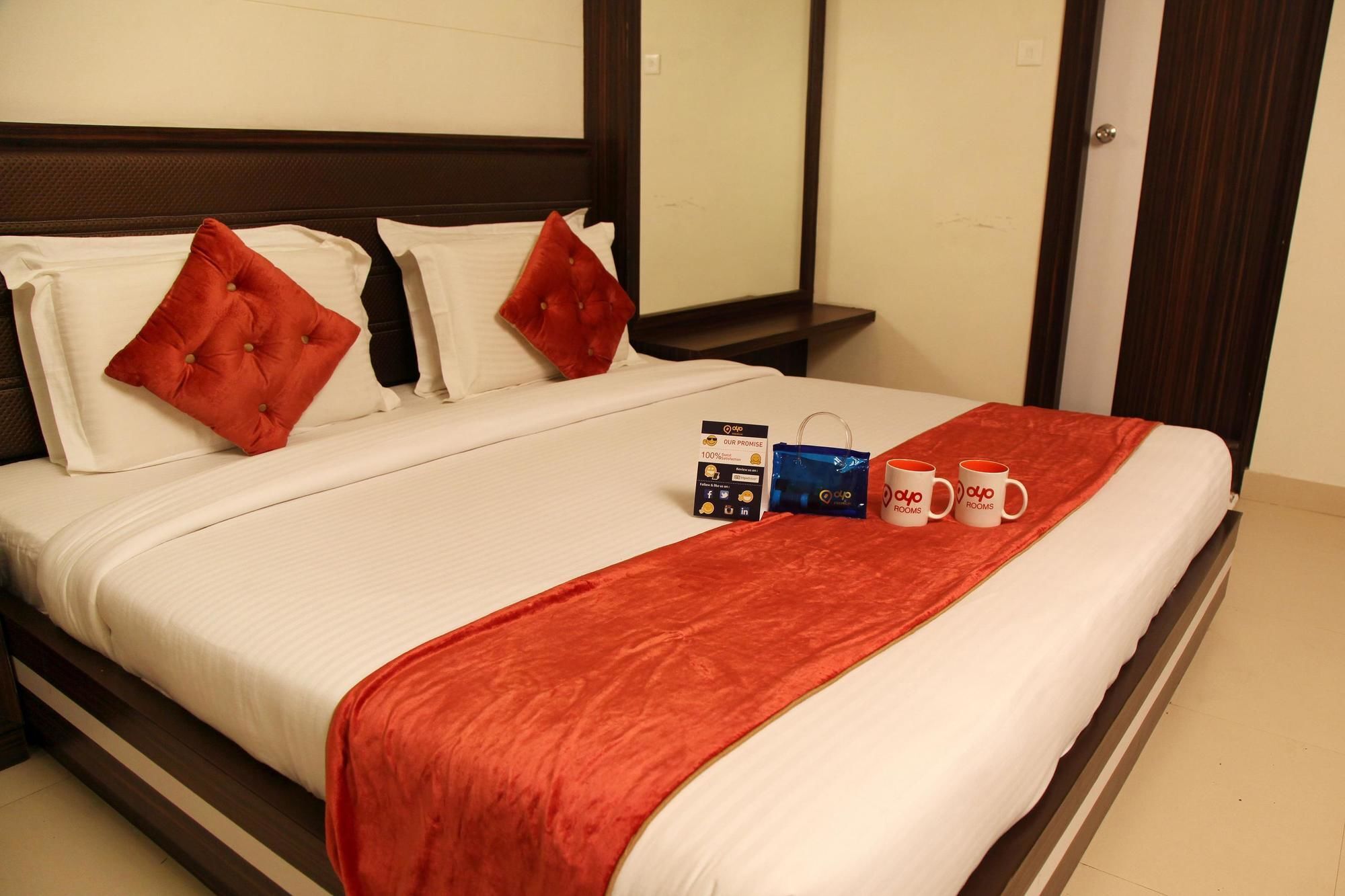 Hotel Premiere Villa Varanasi Luaran gambar