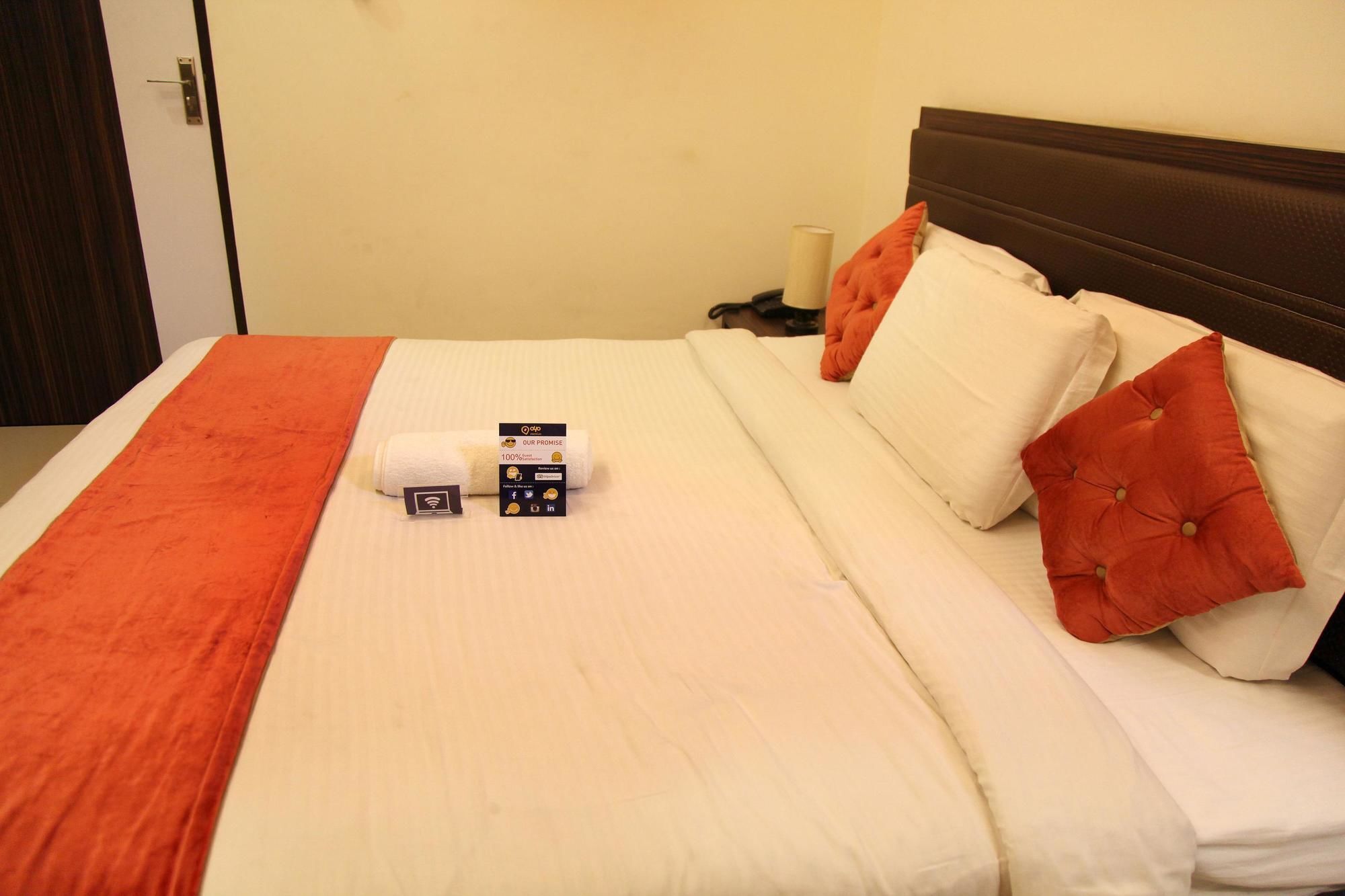 Hotel Premiere Villa Varanasi Luaran gambar